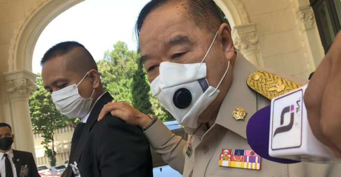ประวิตร-3