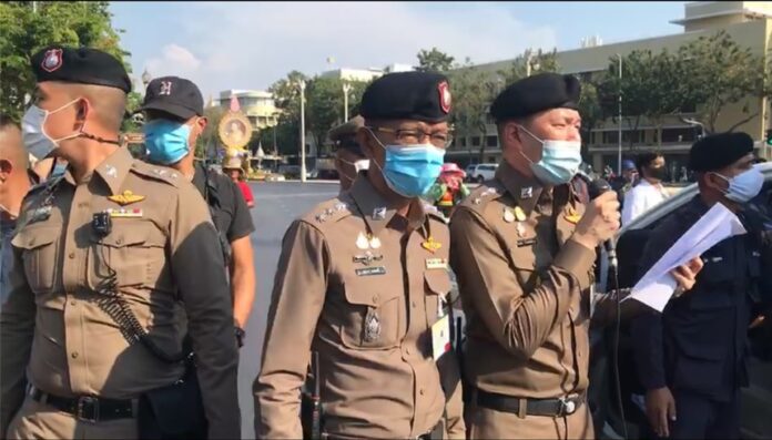 สั่งยุติกิจกรรม ‘เดินทะลุฟ้า’