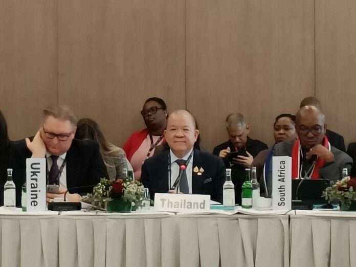 พิชัย ประชุม WTO ปก