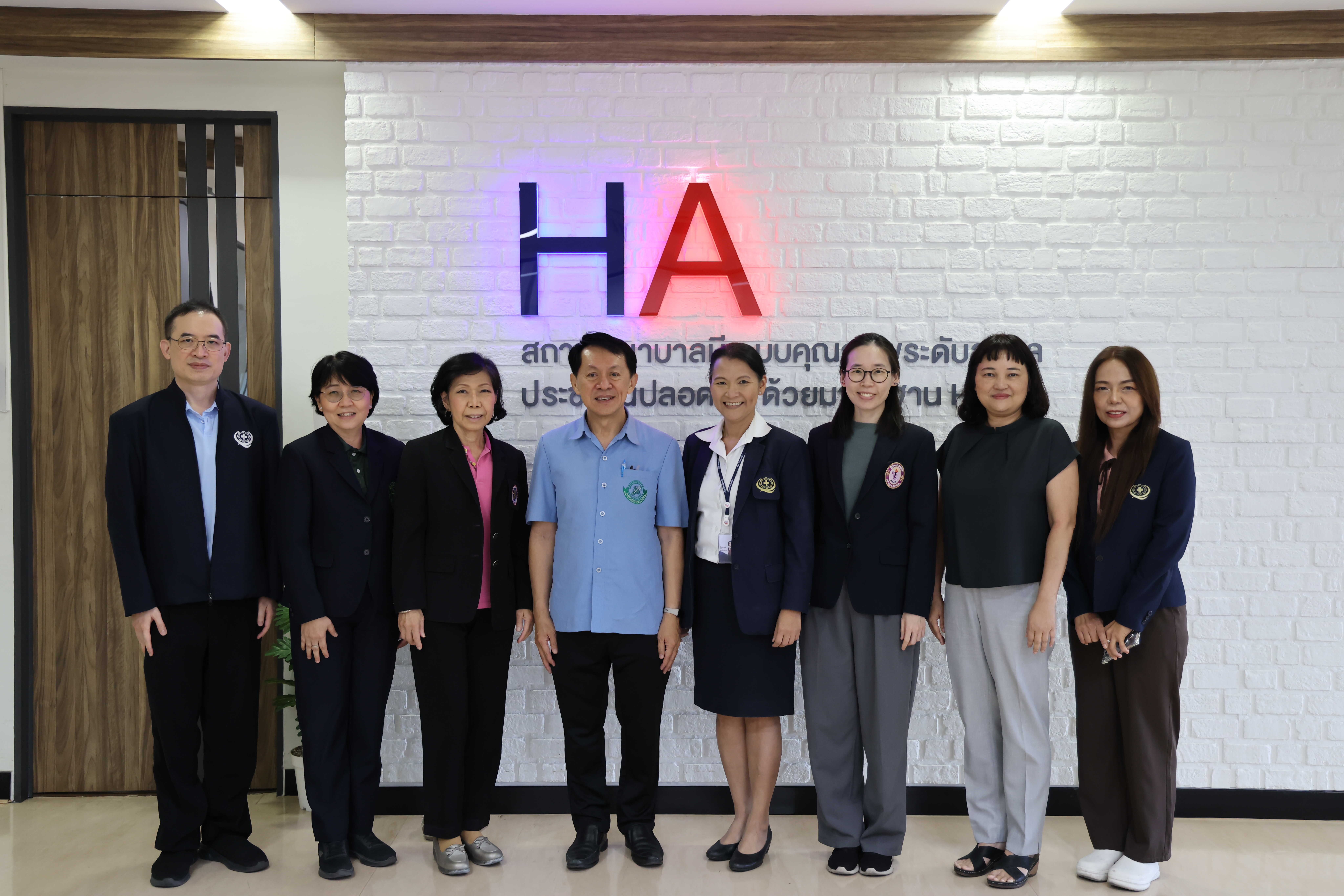 สรพ. ถก 6 สภาผู้แทนวิชาชีพ ปก