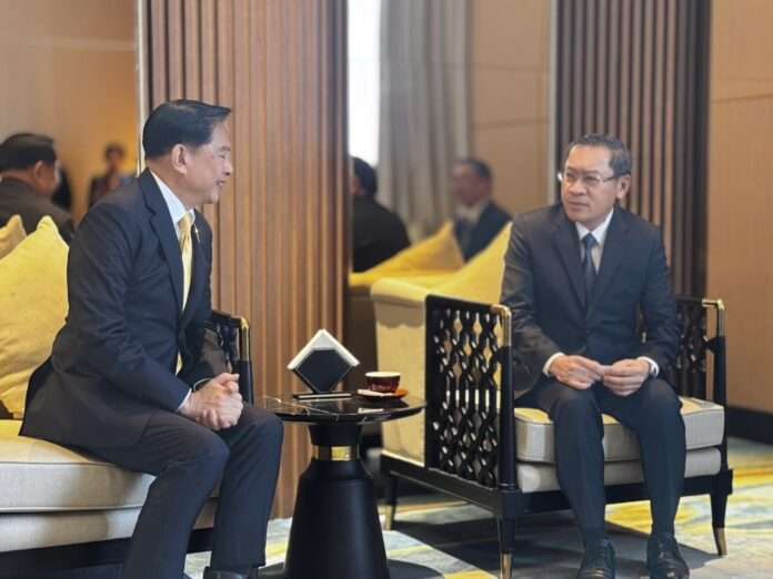 พีระพันธ์ รมว.พลังงาน ลาว