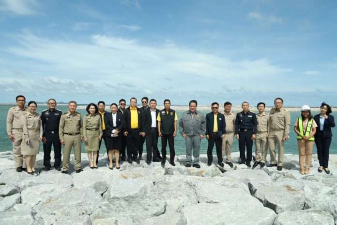 ทวี แหลมฉบัง หมู่