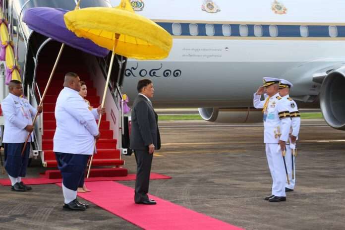 ในหลวงราชินี