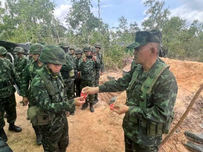 มูลนิธิพุทธคุณธรรม มอบยันห์ ปก