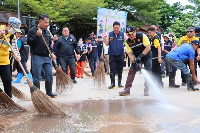 ธรรมนัส