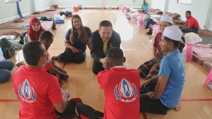 ธีรวิทย์ กรรณิการ์ ลำพรหมสุข ปก