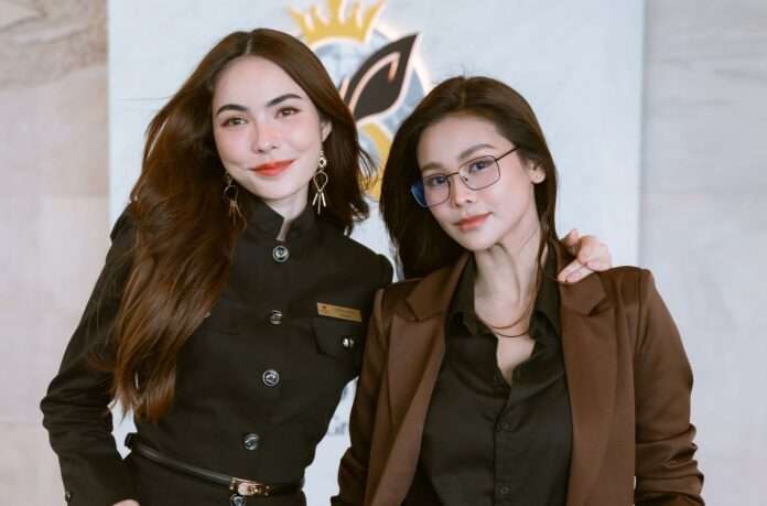 อิงฟ้า ชาล๊อต