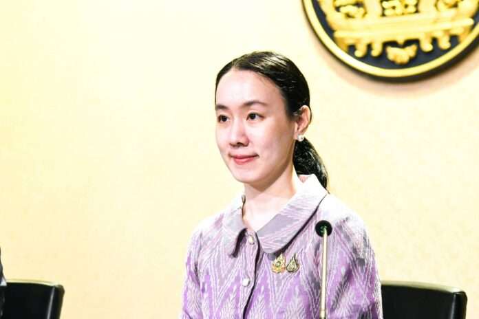 ลลิดา เพริศวิวัฒนา