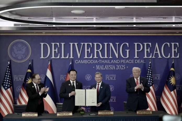 อนุทิน ทรัมป์ อันวาร์ ฮุน มาเน็ต