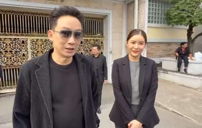 โอ๊ค พานทองแท้