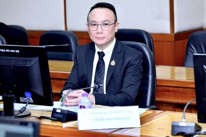 สมชาย มรกตศรีวรรณ