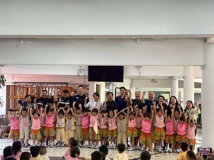 เบเยอร์ ศูนย์เด็กเล็ก คลองเตย