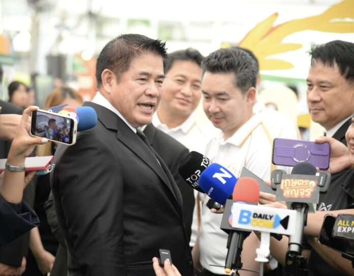 ธรรมนัส