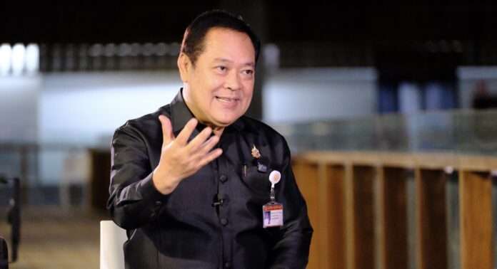 ทวี สอดส่อง