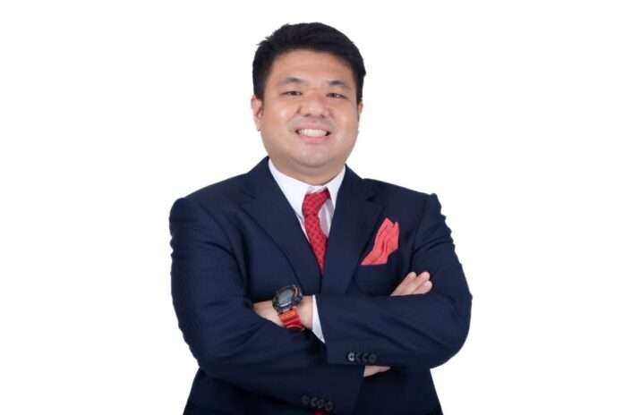 พชร นริพทะพันธุ์