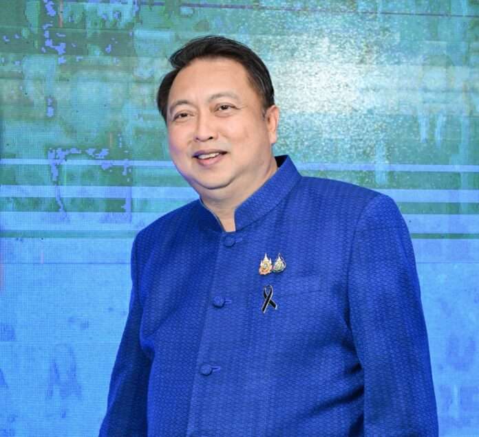 สุชาติ ชมกลิ่น 1