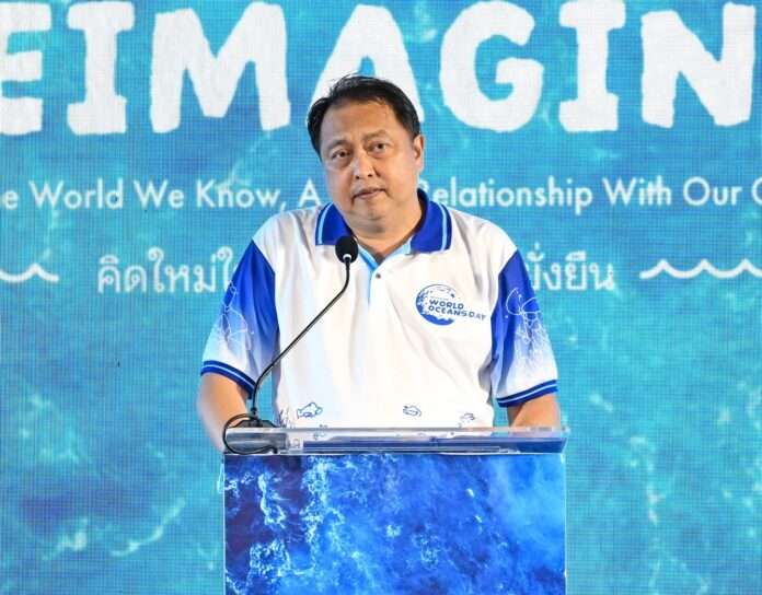 สุชาติ ชมกลิ่น