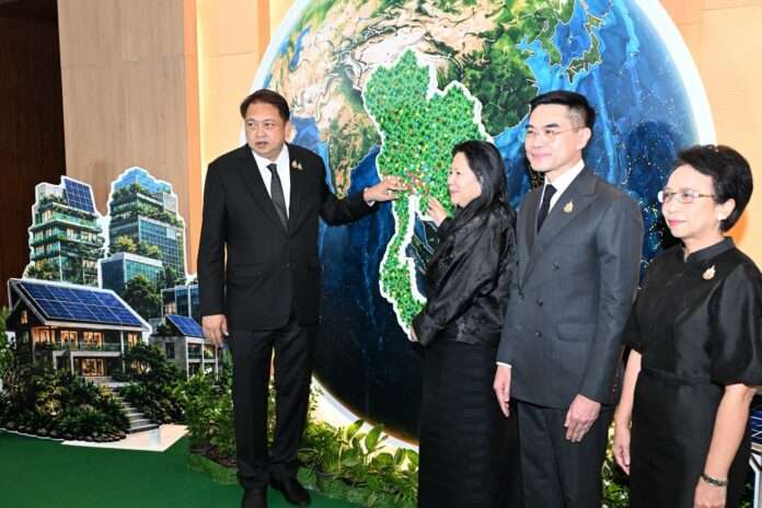 สุชาติ ชมกลิ่น พิรุณ สุชาติ ชมกลิ่น พิรุณ สัยยะสิทธิ์พานิช