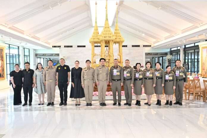 สุรศักดิ์ พันธ์เจริญวรกุล