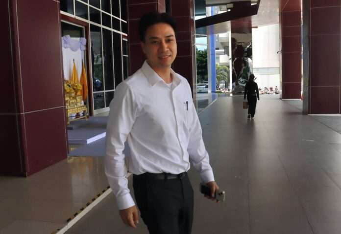สส.ตรัง