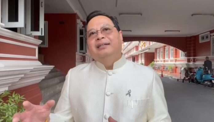 ปกรณ์