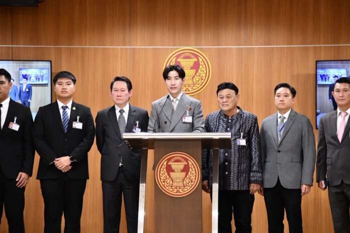 ศุภโชค ศรีสุขจร