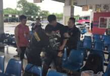 รวบคาสายใต้ใหม่ หนุ่มหนีหมายจับคดี หลังเปิดศึกหน้าเวทีหมอลำ รุมทำร้ายคู่อริเจ็บหนัก