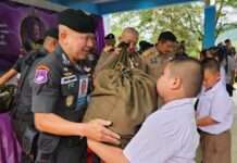 สมเด็จพระกนิษฐาธิราชเจ้าฯ พระราชทานสิ่งของ 750 ชุด ช่วยเหลือนักเรียนและประชาชนผู้ประสบอุทกภัย จ.น่าน