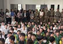 สน.วังทองหลาง จับมือโรงเรียน ณ ดรุณ จัดซ้อมแผนเผชิญเหตุรับมือกราดยิง ให้ครู-นักเรียน ตำรวจวังทองหลาง รร. ณ ดรุณ