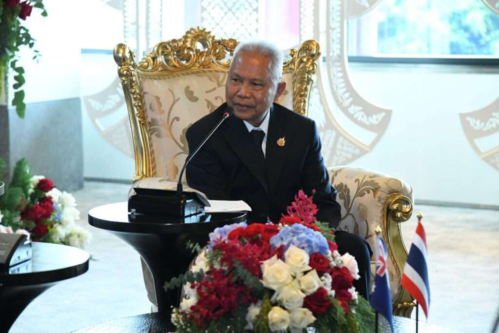 โสภณ ซารัมย์