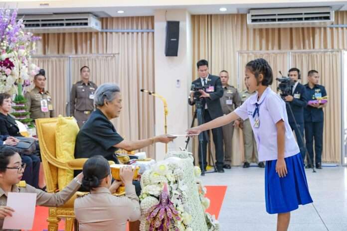 พระเพท นักเรียน พระเพท นักเรียน