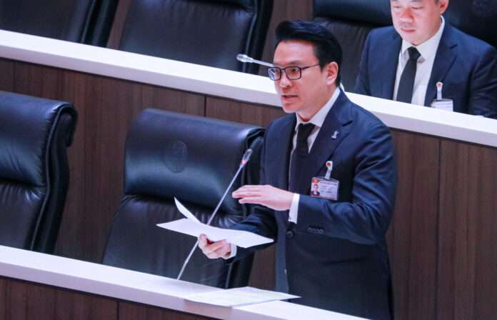 สกลธี สกลธี