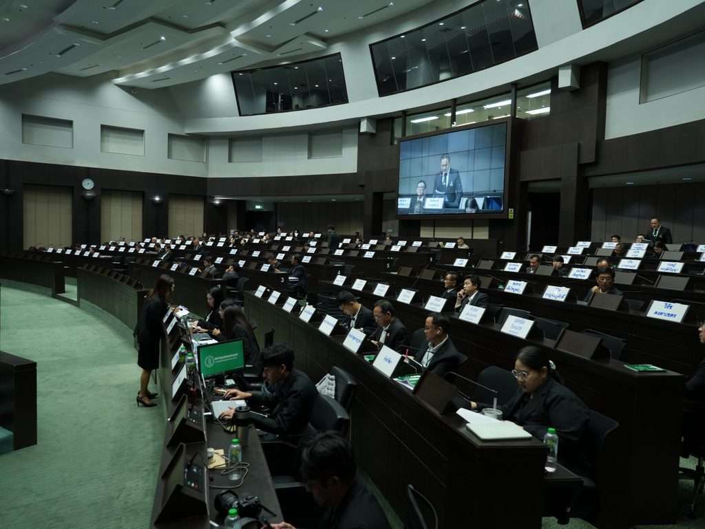 สภา กทม.