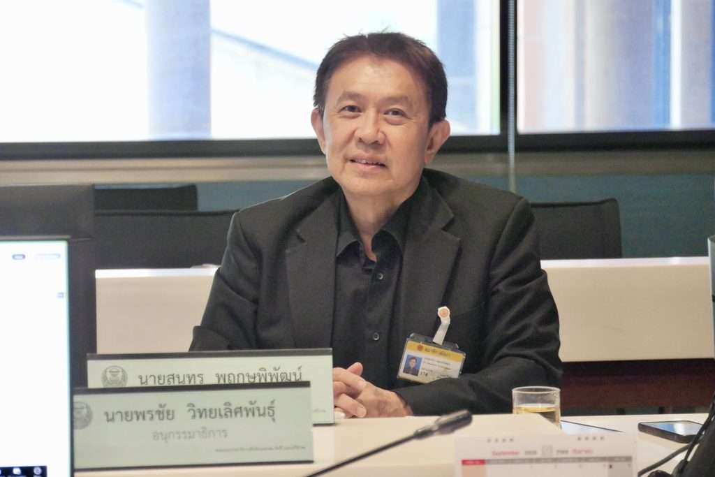 สุนทร พฤกษพิพัฒน์
