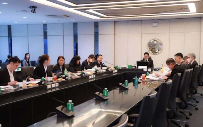 เอกนิติ ประชุมบีโอไอ