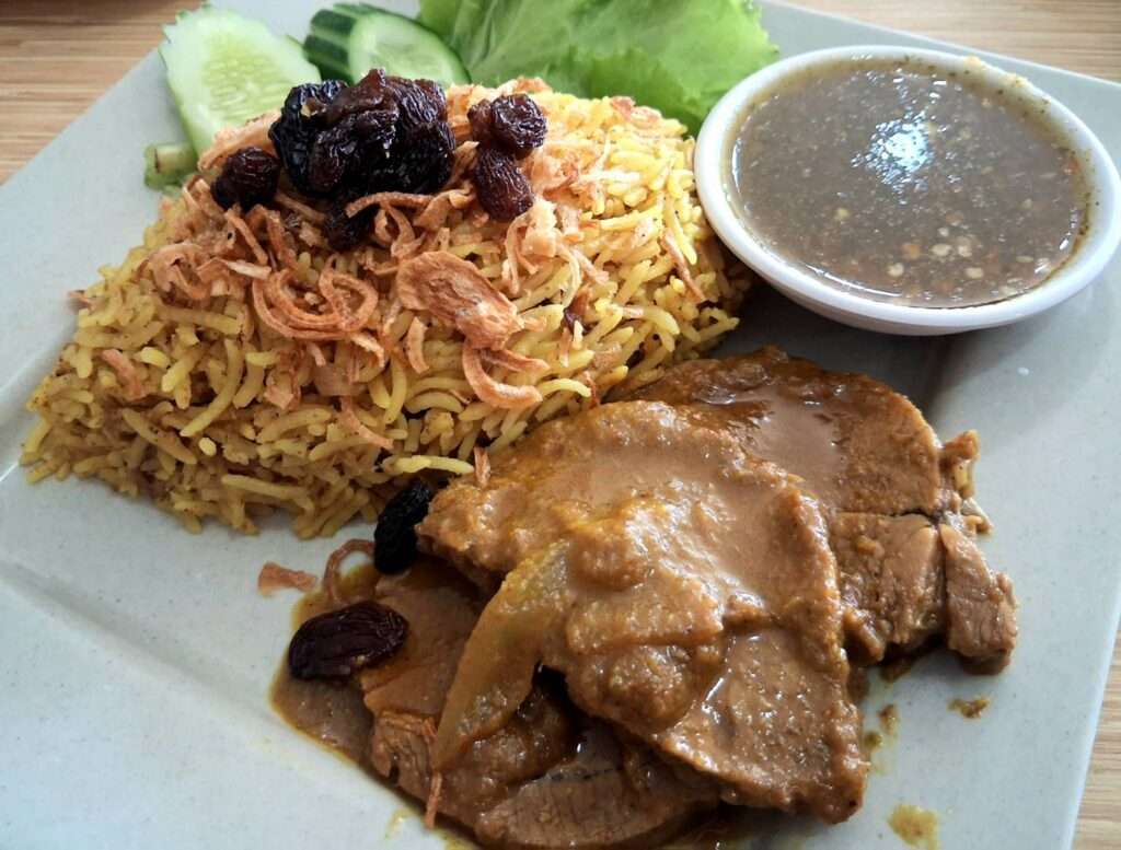 ข้าวหมกเนื้อ