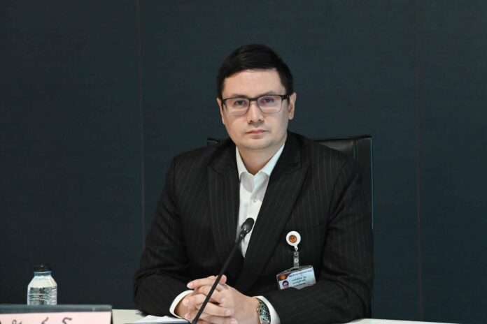 รังสิมันต์ โรม