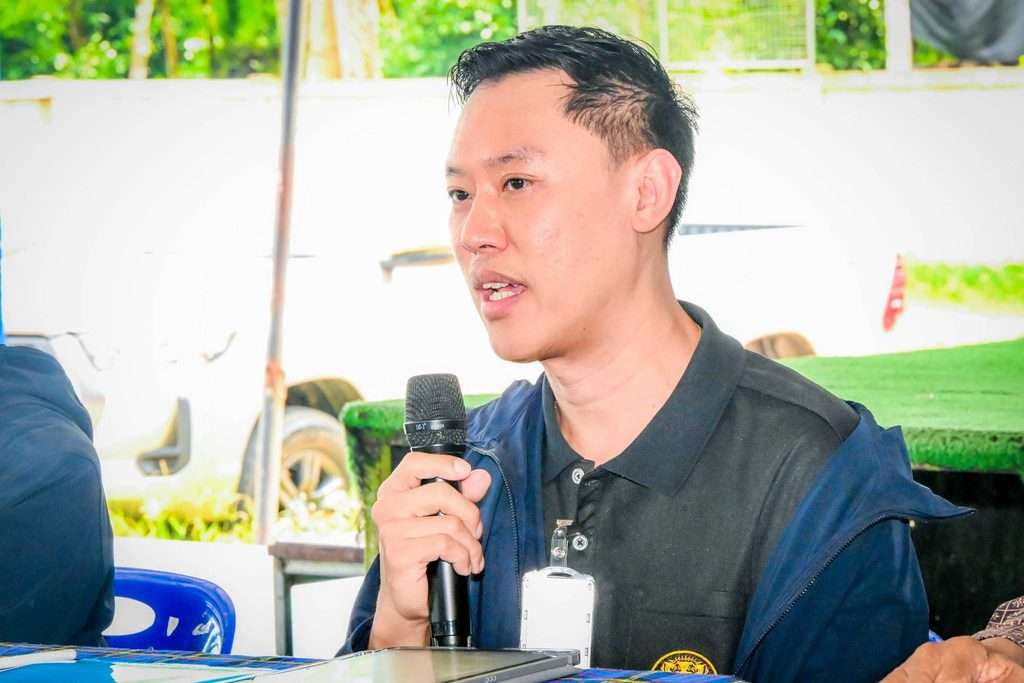 ชนธัญ แสงพุ่ม