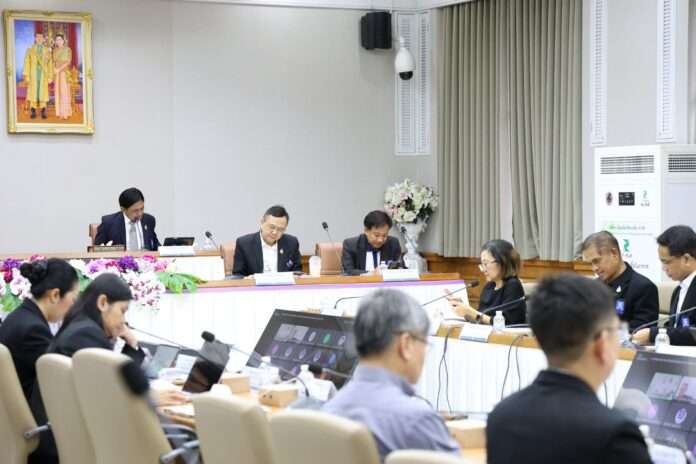 ประชุม คมส. ประชุม คมส.