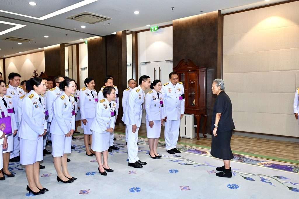 พระเทพ เมืองสิ่งแวดล้อมยั่งยืน