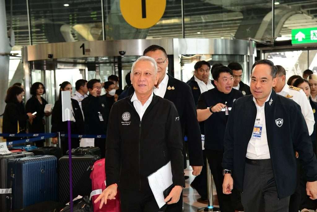พิพัฒน์ รัชกิจประการ