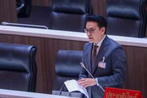สกลธี ภัททิยกุล